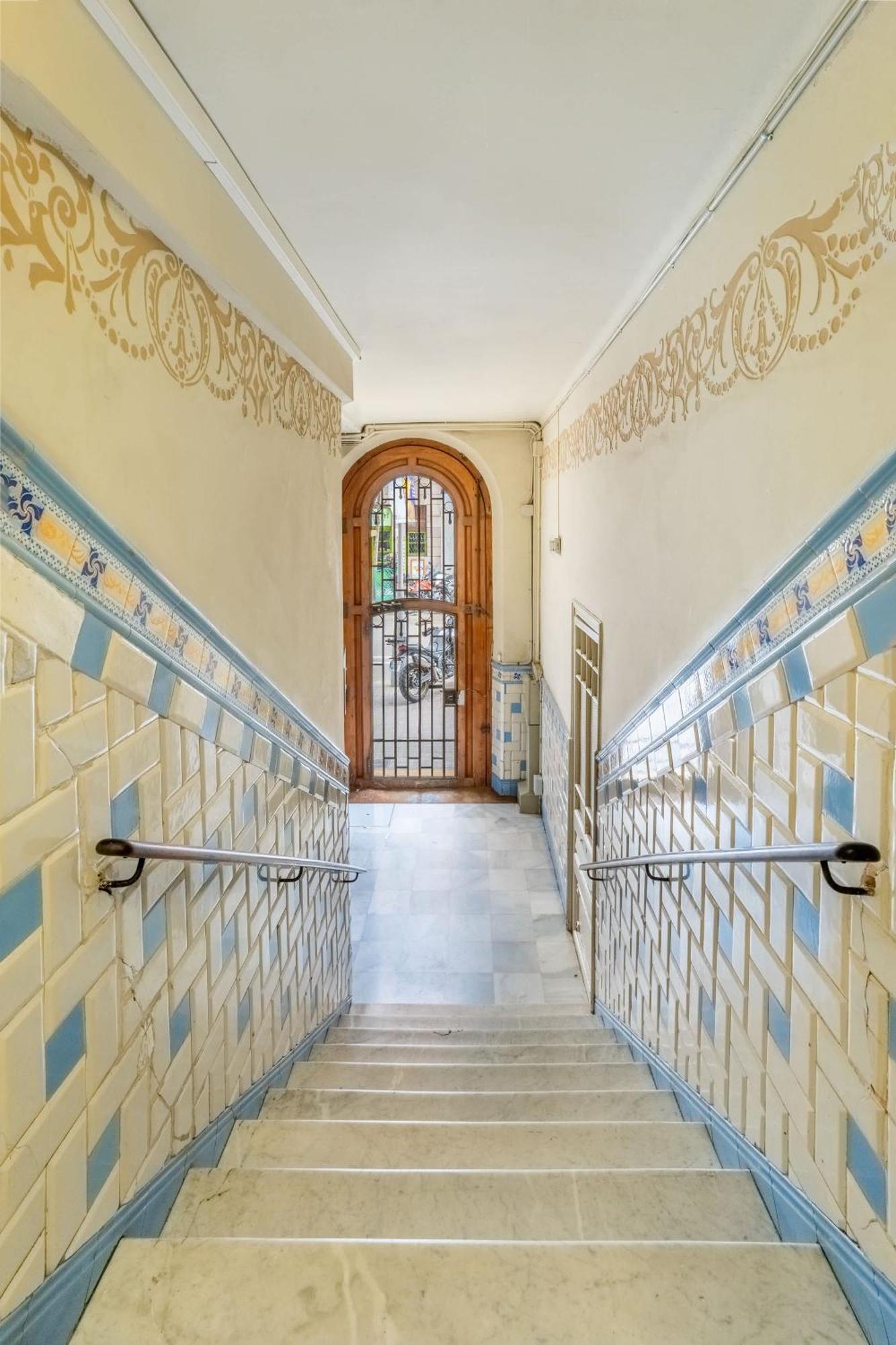 Historic With Private Terrace In Example Appartement *